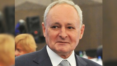 Səhiyyə nazirinin işdən çıxardığı eks-baş ginekoloq Cahangir Əsgərovun baldızıdır - ÖZƏL