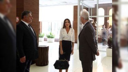 Mehriban Əliyeva Avropa Oyunları Əməliyyat Komitəsinin ofisində yaradılan şəraitlə tanış olub 
