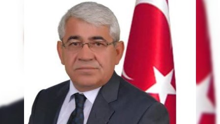 Qars bələdiyyə başqanı “Bakı-Tiflis-Qars”la bağlı Türkiyə və Azərbaycan iş adamlarına çağırış etdi - ÖZƏL 