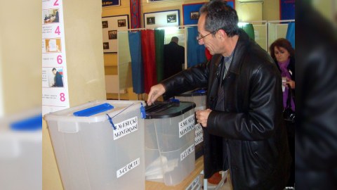 Bələdiyyə seçkilərində hansı partiyalar iştirak edəcək? - Partiyalardan CAVABLAR