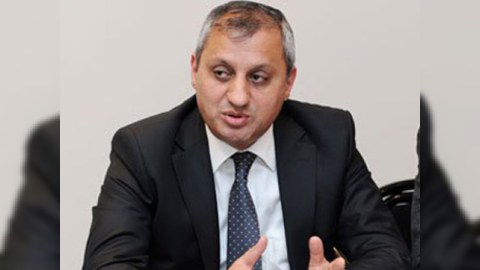“Rəşadət Axundov bu gün fərqli bir mövqedədir”
