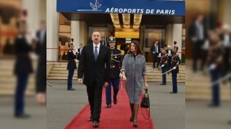İlham Əliyev vətənə qayıdıb