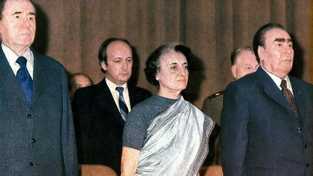 Brejnevin qara pişiyi onu dəfələrlə ölümdən xilas edib - MARAQLI