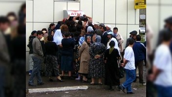 Deputat pensiyaçıların probleminə görə DSMF sədrinə etiraz etdi