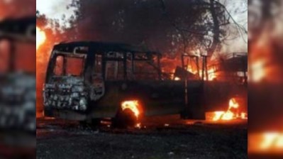 Ermənistanda mikroavtobus partladı - 7 nəfər öldü 