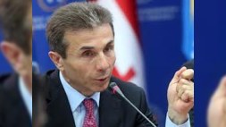 Erməni politoloq: “Gürcüstanın iki prezidenti var”