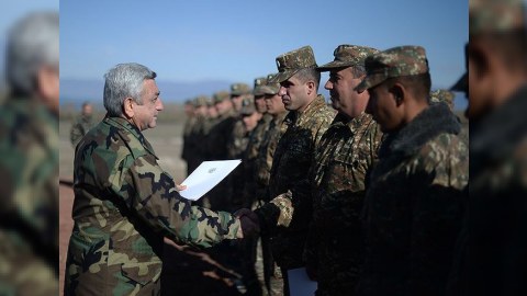 Ermənistan prezidenti Azərbaycana gəldi - VİDEO