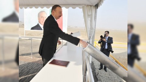 Prezident Şəmkirdə açılış və təməqoymada iştirak edib