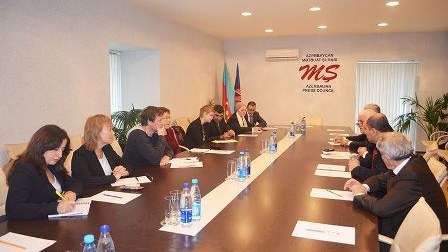 Avropalı media nümayəndələri Mətbuat Şurasında olub - FOTO