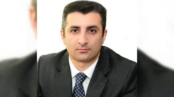 Amerika  xatirələri - Bayram Hüseynzadə okeanın o tayından yazıb
