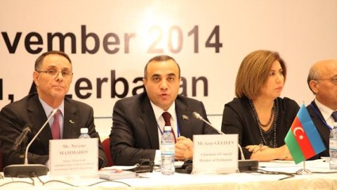 Şuranın təşkilatçılığı ilə Bakıda Beynəlxalq Konfrans - FOTO