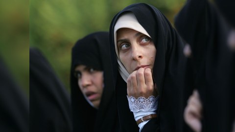 Azərbaycanda qadın mollalara nəzarət edilmir - Qafqaz Müsəlmanları İdarəsi