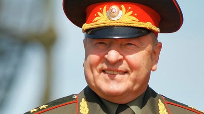 Prezident müdafiə nazirini işdən çıxartdı