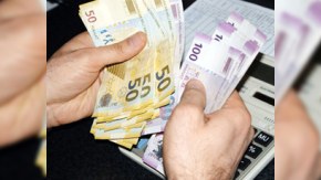 “Azərbaycan banklarında 3 milyard manat əmanət bata bilər” - İqtisadçıdan XƏBƏRDARLIQ