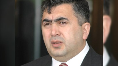 Nazir müavini: “Avtobuslarda tətbiq olunacaq gediş kartları metroda da işləyəcək”