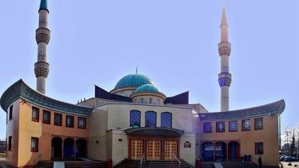 Hollandiyada məscidlərin bağlanılması tələb edilir