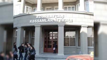 Rəssamlar İttifaqı mediadan niyə qaçır?