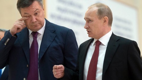 Putinin tərəfdarları Yanukoviçi qovmağı tələb etdilər  