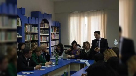 Görmə qabiliyyətini itirmiş uşaqlara dəstək