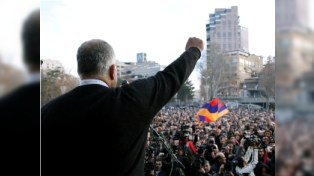 Yerevanda müxalifət yeni mitinqə başladı