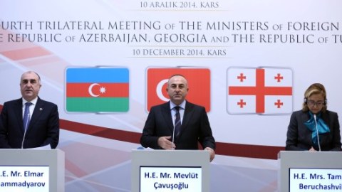 Azərbaycan, Gürcüstan və Türkiyənin xarici işlər nazirləri Qars Bəyanatı imzalayıblar