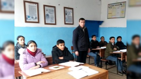 Ucqar kəndin gənc müəllimi: “Bu maaşla uzun müddət müəllim işləmək olmaz” - MÜSAHİBƏ