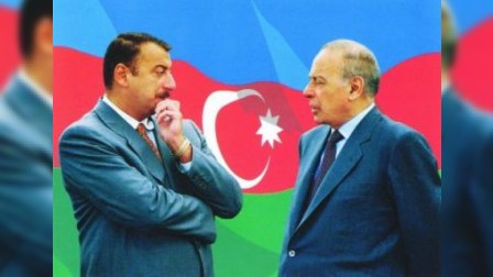 Əbədiyaşar lider