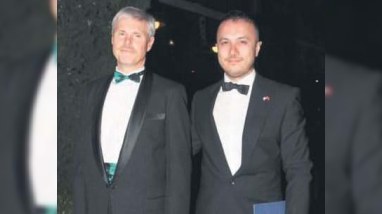 ABŞ-ın İstanbuldakı kişi baş konsulu türk kişi ilə evlənir - FOTO