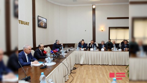 Bakıda iqtidar-müxalifət dialoqu keçirilib - FOTOLAR - YENİLƏNİB 