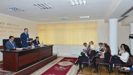 Azərbaycanda 519 vergi ödəyicisinin avtomobilinə həbs qoyulub 