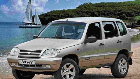 Rublun ucuzlaşması “Niva”ların Azərbaycana gətirilməsini çoxaldıb