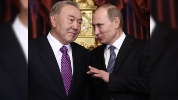 Putin Nazarbayevlə görüşdü: “Gözlənilməz dəyişikliklər olub” 