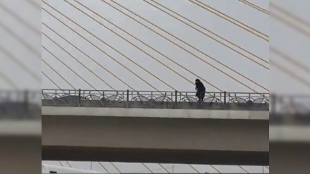 “Koroğlu”dakı körpüdə növbəti intihar cəhdi - VİDEO