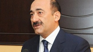 Jurnalistlər nazirin mətbuat konfransına çağırıldı