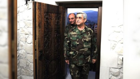 Rusiyalı analitik: “Qarabağla bağlı bəyanat Ermənistanın ümidlərini artırır”