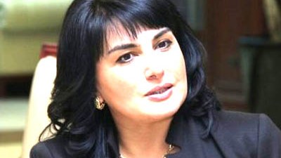 “Uşaq yaşlarımdan hər dəqiqə anamı itirmək qorxusu ilə yaşayırdım” - Jalə Əliyeva