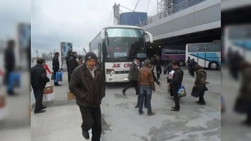 Bakı Beynəlxalq Avtovağzalında sərnişin sıxlığı yaranıb 