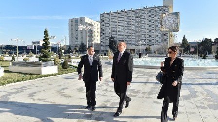 Prezident və xanımı parkda – FOTOLAR 