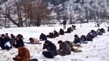 Əfqan gənclərin universitet sevgisi: Qarlı havada, çöldə oxumaq – FOTOLAR 