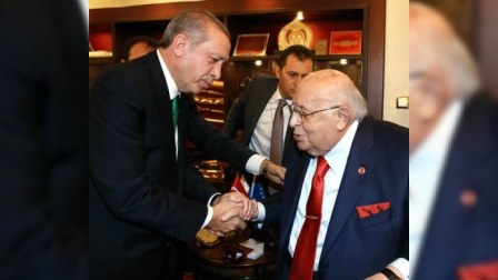 Ərdoğan Süleyman Dəmirələ baş çəkdi