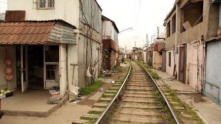 “Dəmir yolu kənarındakı 883 ev təcili sökülməlidir” - “Azərbaycan Dəmir Yolları”ndan AÇIQLAMA