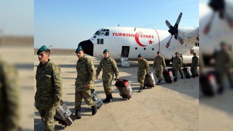 39 azərbaycanlı sülhməramlı Bakıya qayıdıb