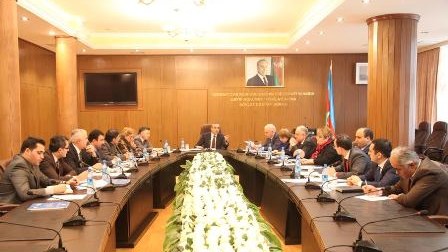 Azay Quliyev iclas keçirdi 