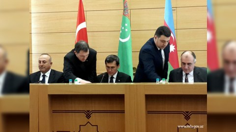 Azərbaycan, Türkmənistan və Türkiyə xarici işlər nazirləri Birgə Bəyanat imzaladılar