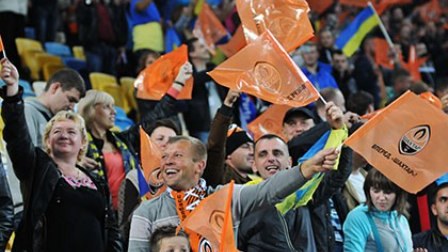“Şaxtyor”a Rusiya klubları ilə oynamaq qadağan edildi