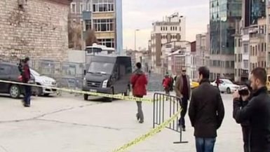 Polis məntəqəsinə atəş açıldı
