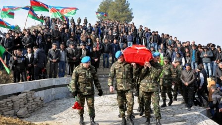 Şəhid əsgər Eşqin Allahverdiyev dəfn olunub - FOTOLAR