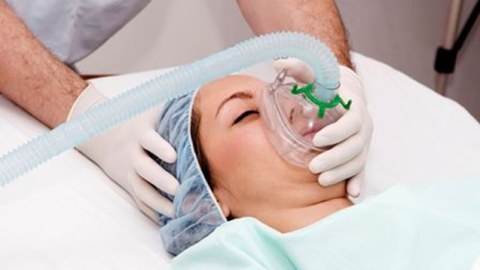 23 yaşlı qızın köməyə ehtiyacı var 