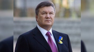 Yanukoviç  prezident adından məhrum olundu