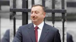 Prezident Xətai rayonunda  yeni yaradılan fəvvarələr və şəlalələr kompleksində olub